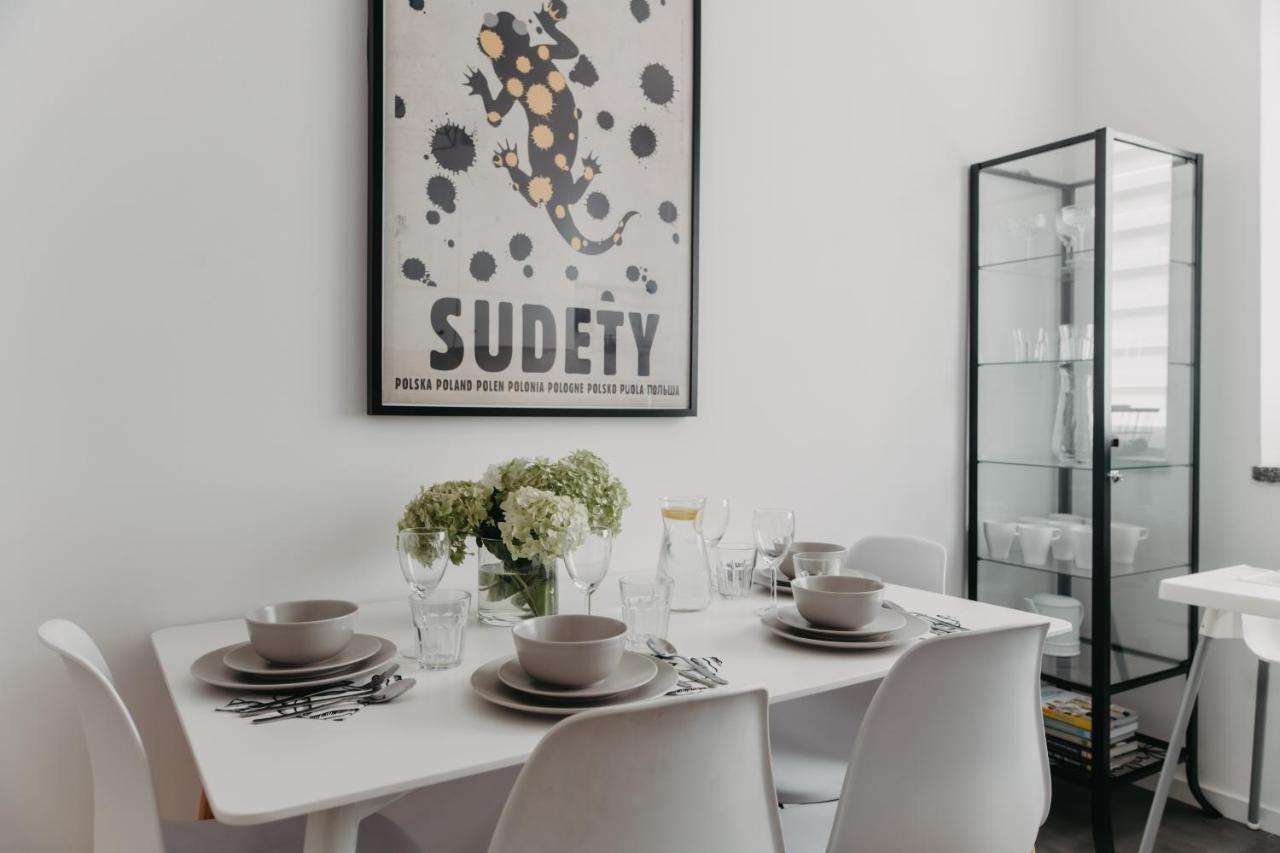 Jeleni Zakatek - Apartament W Stolicy Karkonoszy Jelenia Gora Ngoại thất bức ảnh
