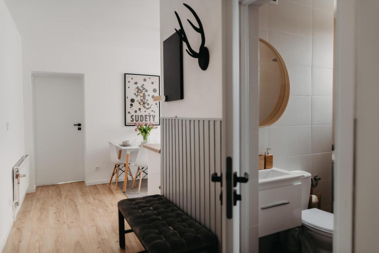 Jeleni Zakatek - Apartament W Stolicy Karkonoszy Jelenia Gora Ngoại thất bức ảnh